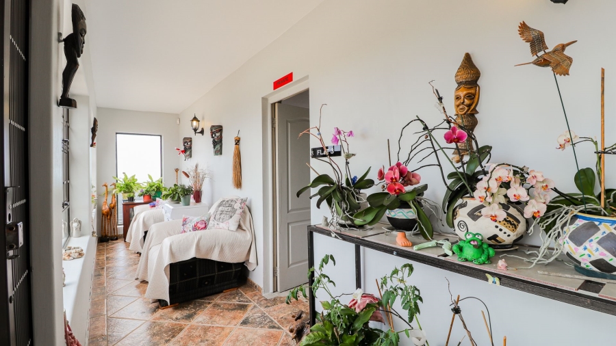  Bedroom Property for Sale in Dana Bay Western Cape
